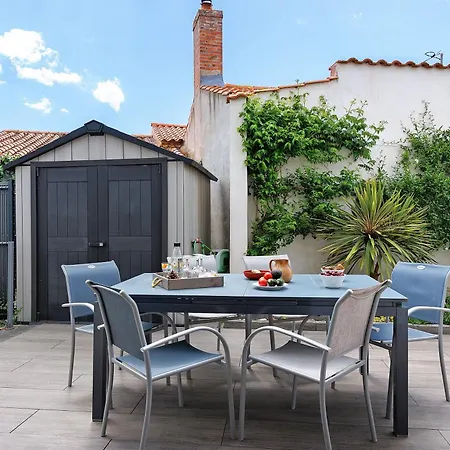 Maison - Vent D'ouest بيت للعطل *